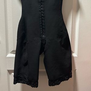 Faja colombiana post operatorio